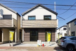 ■2026年1月完成予定!
■新築2階建て角地3LDK+納戸+カースペース
■暮らしの質を高めるZEH省エネ住宅
■徒歩5分圏内にバス停があり交通利便性◎