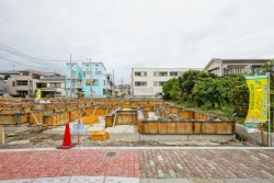 ■2026年1月完成予定!
■新築2階建3LDK+納戸+カースペース
■暮らしの質を高めるZEH省エネ住宅
■徒歩5分圏内にバス停があり交通利便性◎