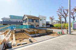 ■2026年2月下旬完成予定!
■新築分譲住宅3LDK+WIC
■カースペース完備
■収納付きLDK17.25帖
■大容量WIC
■広々主寝室7.5帖