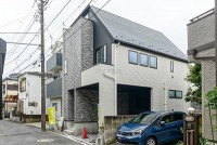 ■京成本線「京成高砂」駅 徒歩 1 4 分
■LDK約18帖、カンタン車庫入、収納大容量
■小、中学校、保育園などの教育施設まで徒歩10分圏内