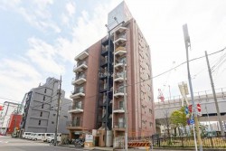 ■総武線「錦糸町」徒歩13分
■都営新宿線「菊川」徒歩7分
■駐車場・駐輪場有
■ペット飼育可能