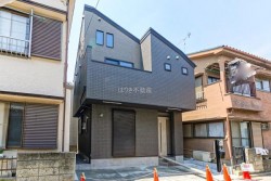 ■都営新宿線「瑞江」 駅 徒歩14分
■都営新宿線「一之江」駅徒歩16分
■閑静な住宅街！徒歩圏内にスーパーやコンビニ生活環境充実！
