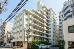 ■都営新宿線「菊川」徒歩3分
■東京メトロ半蔵門線・都営新宿線「住吉」徒歩10分
■菊川駅徒歩3分！コンビニ・スーパーが徒歩圏内！
■ペット飼育可能（細則有）