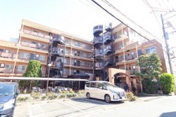 ■JR総武線「亀戸」駅徒歩13分
■東武亀戸線「東あずま」駅徒歩7分
■新規内装フルリノベーション（令和8年4月中旬完成予定）
