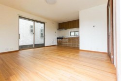 ■新規リフォーム物件
■トヨタホーム施行の中古戸建
■水元公園至近、豊かな自然と環境
■全室２面採光で明るく日当り・通風良好