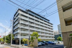 ■2026年2月新規リフォーム済
■京成本線 お花茶屋駅 徒歩12分
■エアコン2基新規設置
■駐輪場、エレベータ有ります
