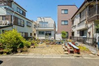 ■JR総武線『新小岩』駅 徒歩２０分
■70坪の広さで自由設計、建築条件無し
■お好きなハウスメーカーで建築可能
■広いお庭スペースでガーデニングや家庭菜園