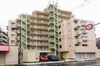 ■東武亀戸線「東あずま』駅徒歩3分
■JR総武線「平井」駅徒歩12分
■下町風情が色濃く残る街 墨田区立花