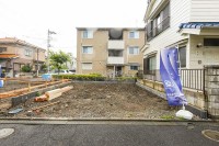 ■葛飾区南水元新築分讓住宅 全2棟
■敷地の南側が開けている陽当たり良好な2邸
■学校まで徒歩5分とお子さまの通学も安心
■公園まで徒歩3分
