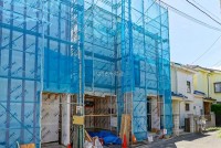 ■葛飾区南水元新築分讓住宅 全2棟
■敷地の南側が開けている陽当たり良好な2邸
■学校まで徒歩5分とお子さまの通学も安心
■公園まで徒歩3分