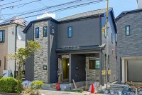 ■京成線「京成高砂」駅徒歩14分
■全居室収納、食洗器付き
■ウォークインクローゼット、２WAYバルコニー
■幼稚園、小学校、中学校など徒歩10分圏内
