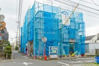■JR常磐線「金町」駅徒歩15分
■新築分譲住宅 全3棟
■都心アクセス×下町の安心感で人気急上昇
■開放感あふれる角地