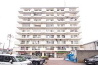 ■新築内装リフォーム物件(2026年6月27日完了)
■4階部分角部屋につき陽当り・眺望良好
■照明器具付き、モニター付きインターホン