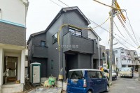 ■京成押上線「四つ木」駅 徒歩７分
■地震に強い、「耐震等級３」の家
■保育園、小学校、中学校など徒歩10分圏内