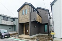 ■京成線「京成高砂」駅徒歩14分
■ウォークインクローゼット、食洗器付き
■全居室収納付き、バルコニー2か所
