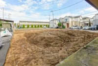 【すぐに見学可能】
■お好きなメーカーで建築可能
■南東道角、日当たり良好
■「金町」駅までバス11分「水元そよかぜ園」停徒歩4分
