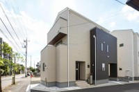 ■住宅性能表示制度6項目最高等級
■小・中学校徒歩圏内で、お子様を育むのに向いた立地
■近くに篠崎緑地や江戸川があり、多様な自然が楽しめる静かな住宅地
